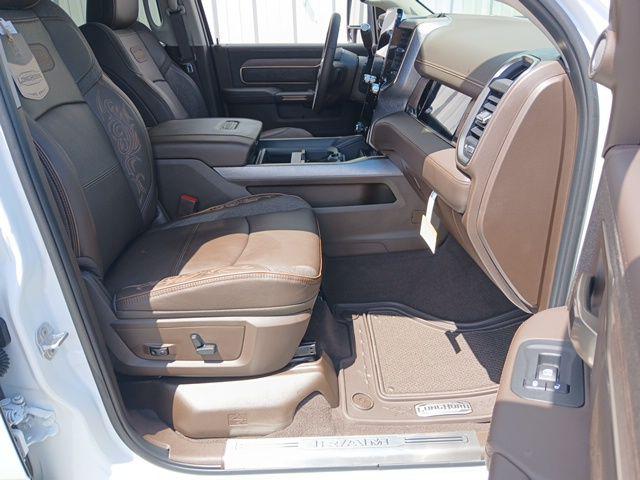 2026 Ram 2500 Limited Longhorn Crew Cab 4x4 64 Box