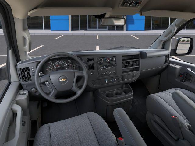 2026 Chevrolet Express Passenger 3500 Extended Wheelbase, LT, RWD