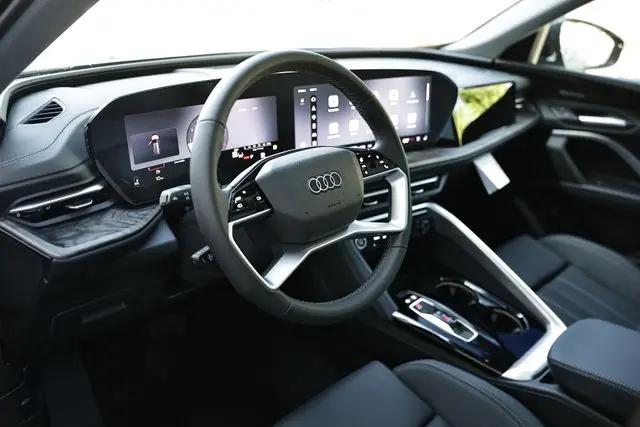 2026 Audi Q5 Premium Plus TFSI quattro S tronic