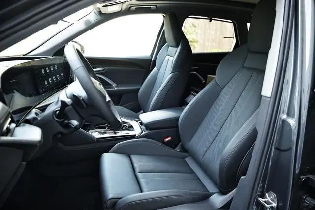 2026 Audi Q5 Premium Plus TFSI quattro S tronic