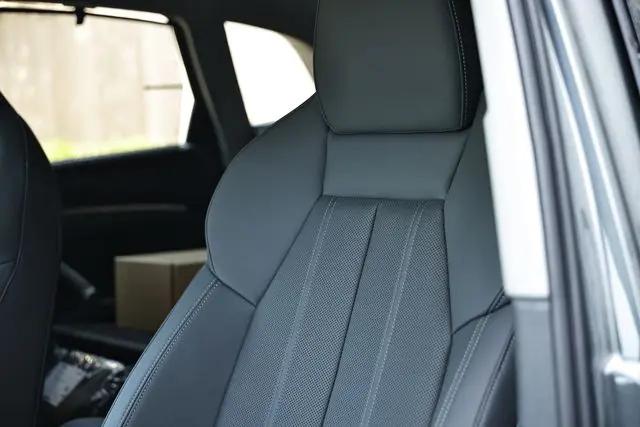 2026 Audi Q5 Premium Plus TFSI quattro S tronic