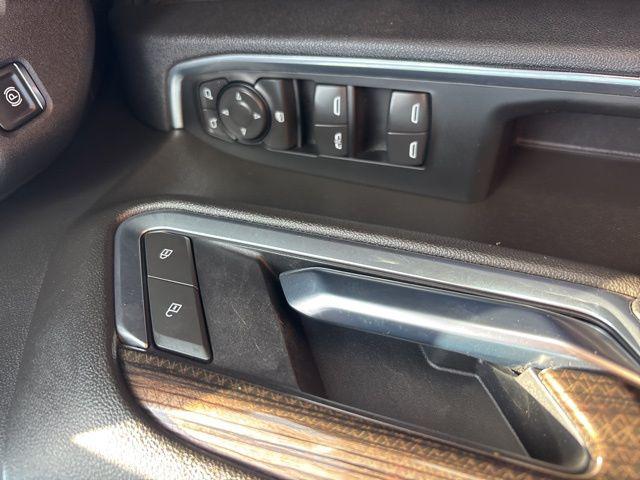 2025 Chevrolet Silverado 2500HD 4WD Crew Cab Standard Bed LT