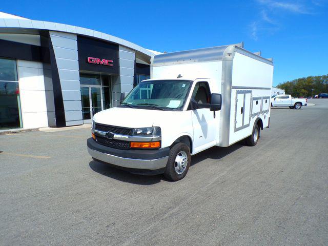 2022 Chevrolet Express Cutaway Work Van for sale in Auburn, MA