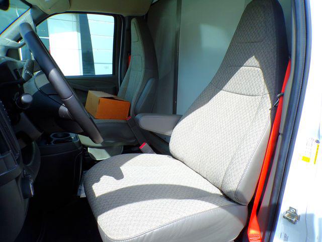 2022 Chevrolet Express Cutaway Work Van