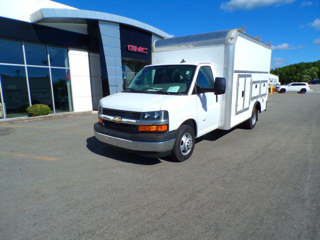 2022 Chevrolet Express Cutaway Work Van for sale in Auburn, MA