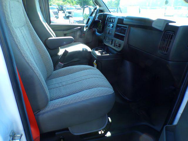 2022 Chevrolet Express Cutaway Work Van