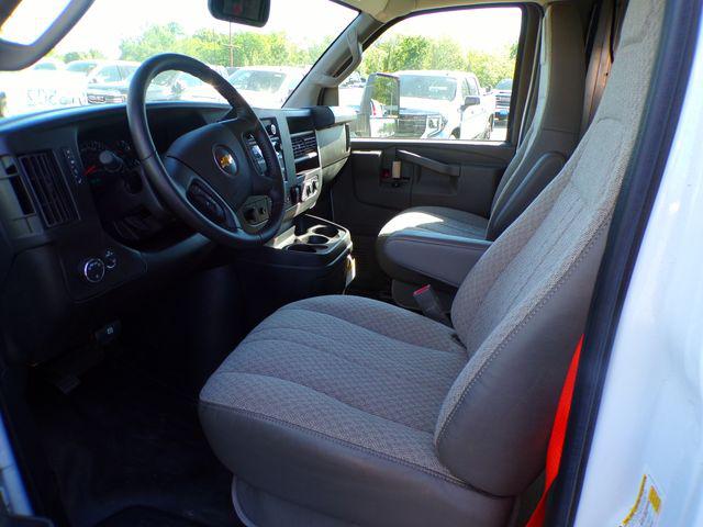 2022 Chevrolet Express Cutaway Work Van