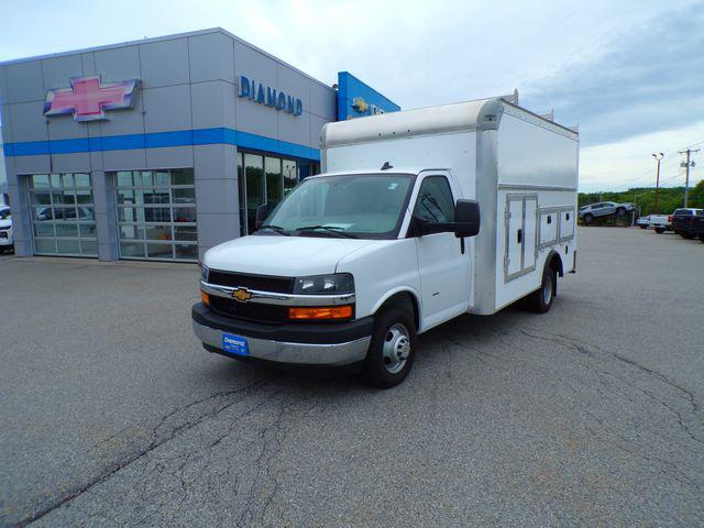 2022 Chevrolet Express Cutaway Work Van for sale in Auburn, MA
