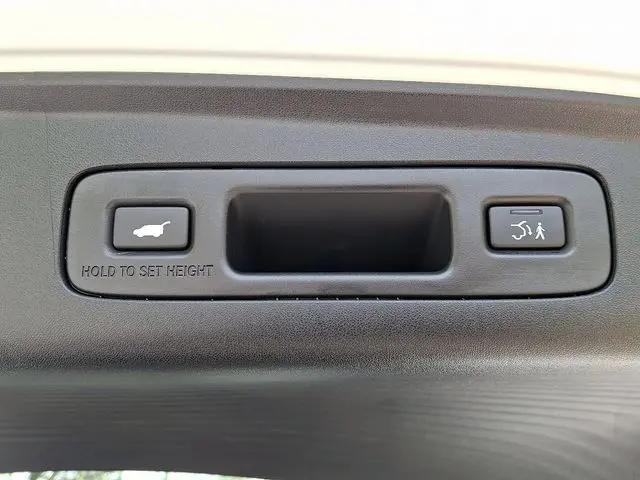2025 Acura ADX A-Spec with Advance