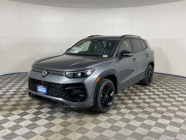 2026 Volkswagen Tiguan SE R-Line Black for sale in Bremerton, WA