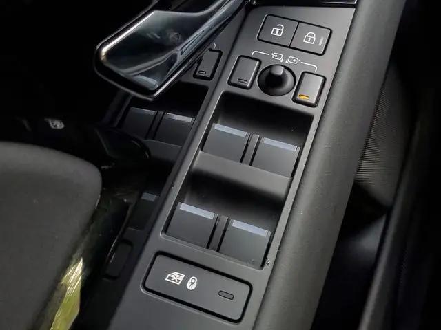 2026 Land Rover Range Rover Evoque S