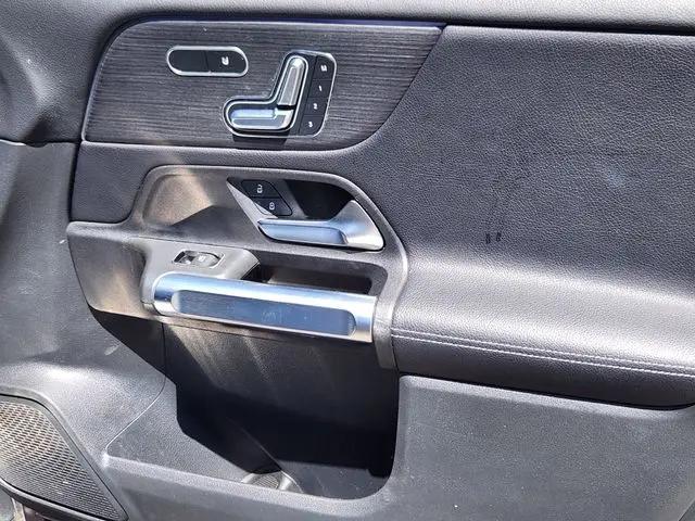 2023 Mercedes-Benz GLB 4MATIC