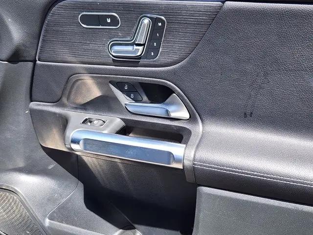 2023 Mercedes-Benz GLB 4MATIC