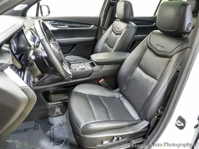 2023 Cadillac XT6 AWD Premium Luxury