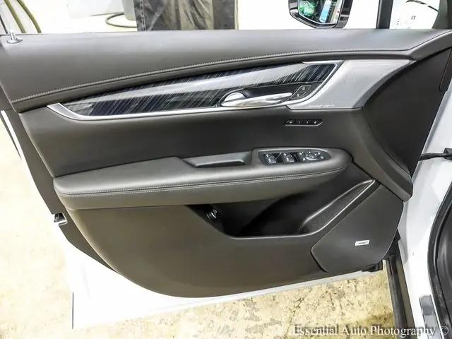 2023 Cadillac XT6 AWD Premium Luxury