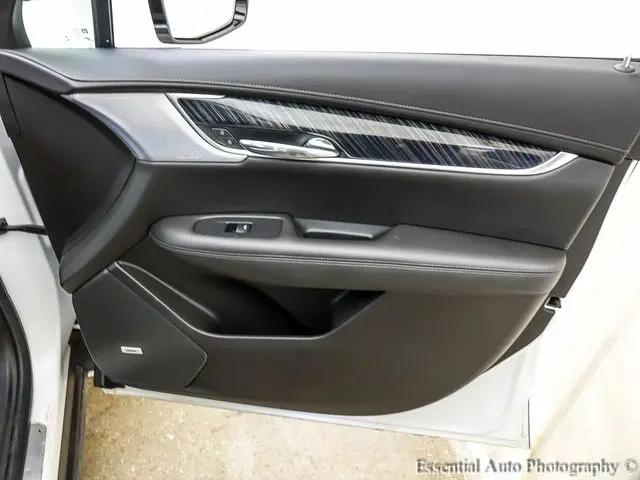 2023 Cadillac XT6 AWD Premium Luxury