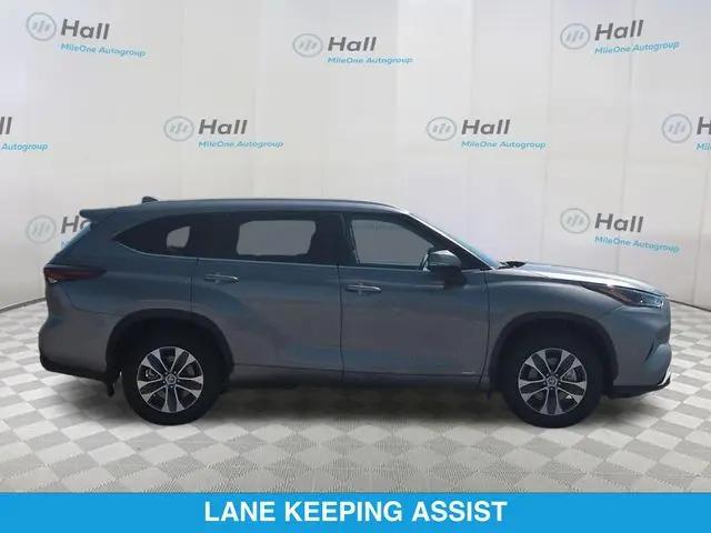 2026 Toyota Highlander Hybrid XLE
