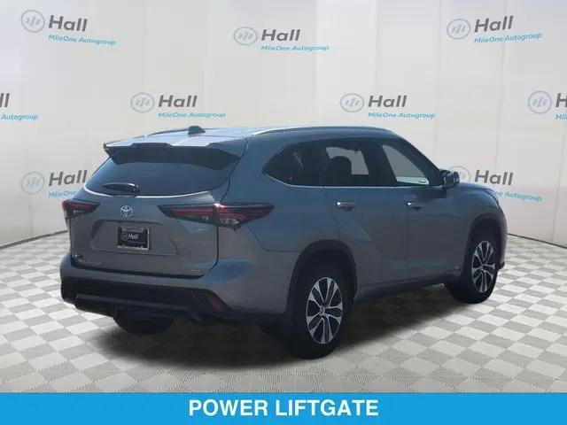 2026 Toyota Highlander Hybrid XLE