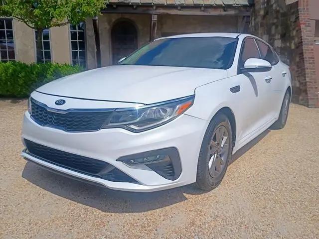 2020 Kia Optima LX