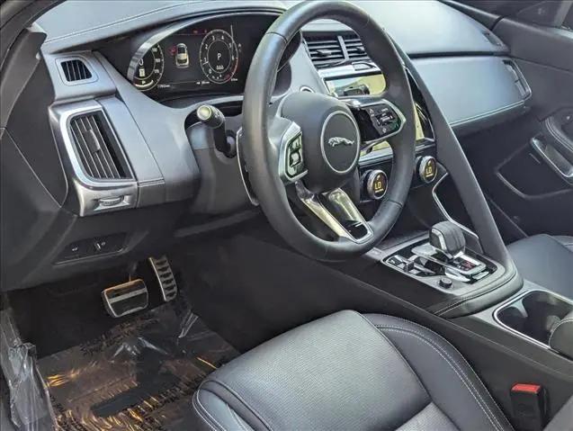2024 Jaguar E-PACE R-Dynamic SE P250 AWD Automatic