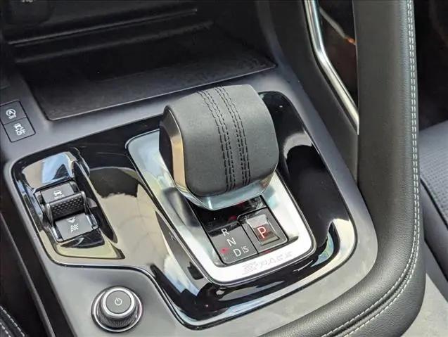 2024 Jaguar E-PACE R-Dynamic SE P250 AWD Automatic