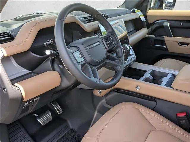 2026 Land Rover Defender P500 V8