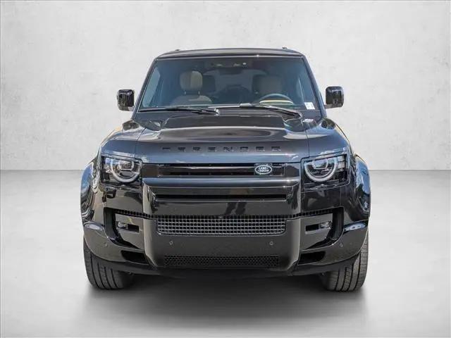 2026 Land Rover Defender P500 V8