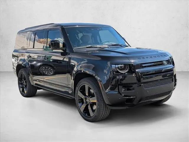 2026 Land Rover Defender P500 V8