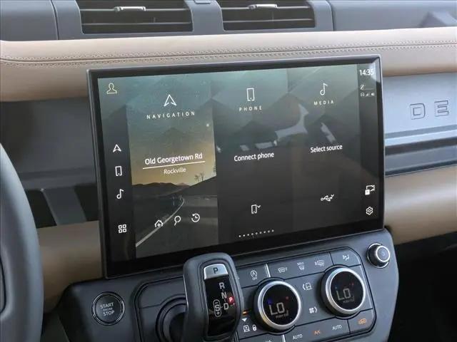 2026 Land Rover Defender P500 V8