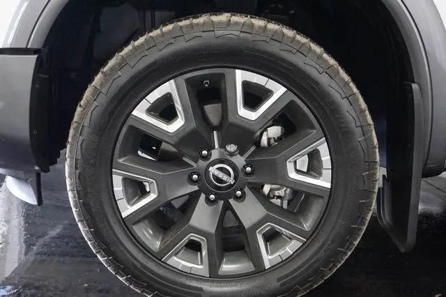 2023 Nissan Titan Crew Cab Platinum Reserve 4x4