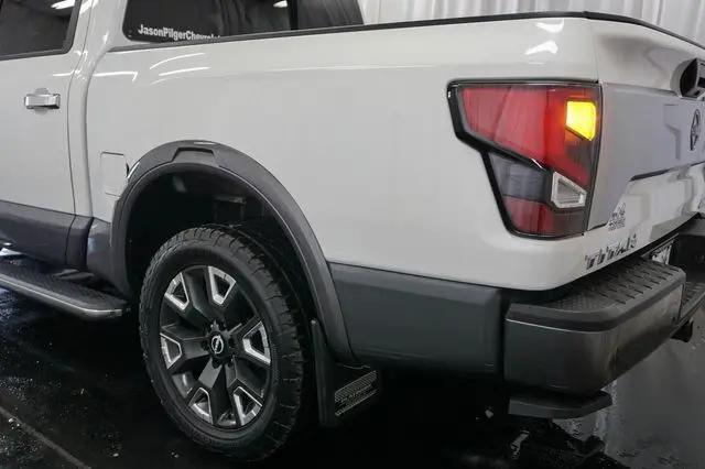 2023 Nissan Titan Crew Cab Platinum Reserve 4x4