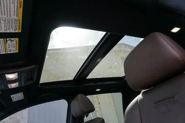 2023 Nissan Titan Crew Cab Platinum Reserve 4x4