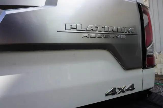 2023 Nissan Titan Crew Cab Platinum Reserve 4x4