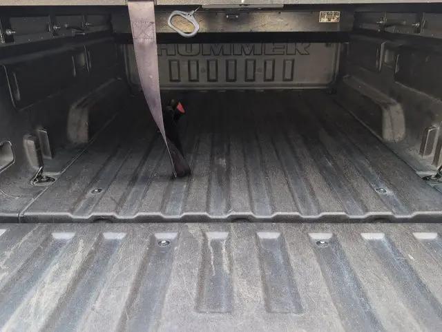 2009 HUMMER H3T H3T Luxury