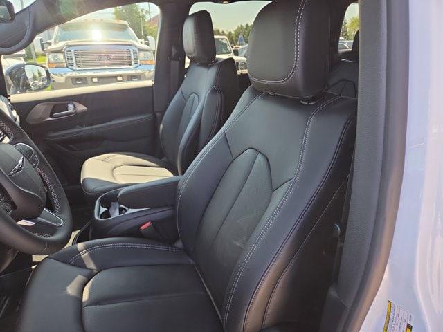 2026 Chrysler Pacifica PACIFICA SELECT 2026 Chrysler Pacifica PACIFICA SELECT