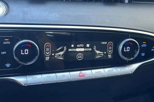 2025 Genesis GV70 2.5T AWD