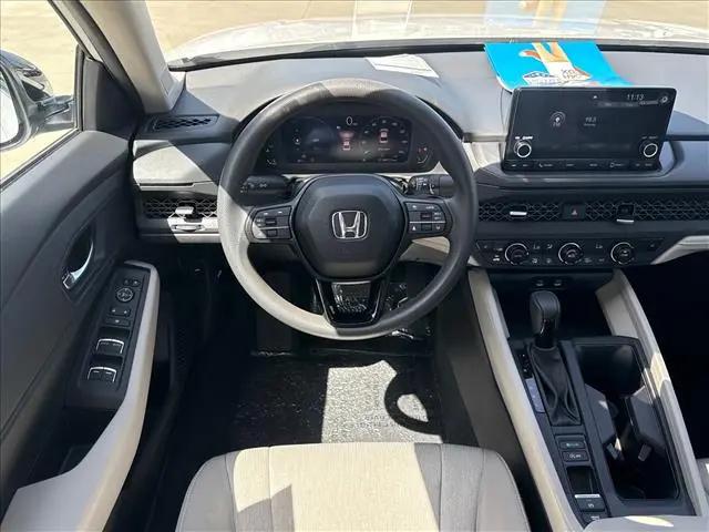 2025 Honda Accord Sedan SE