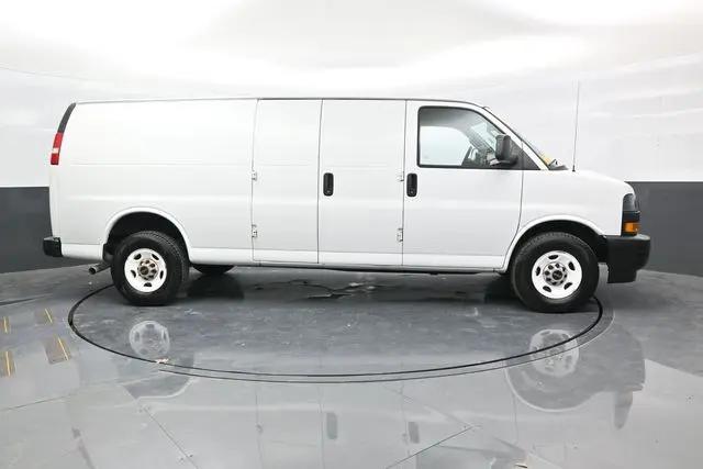 2021 GMC Savana Cargo RWD 2500 Extended Wheelbase Work Van
