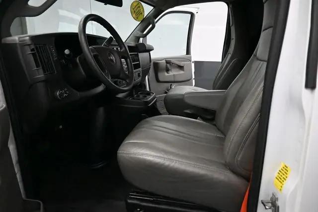 2021 GMC Savana Cargo RWD 2500 Extended Wheelbase Work Van