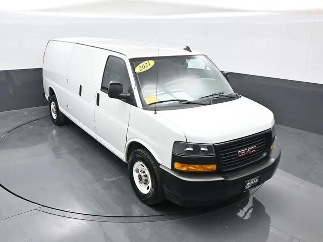 2021 GMC Savana Cargo RWD 2500 Extended Wheelbase Work Van for sale in Blue Springs, MO