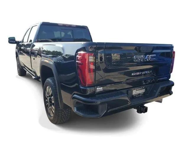 2026 GMC Sierra 3500HD Crew Cab, Long Bed, Denali Ultimate Dual Rear Wheel, 4WD