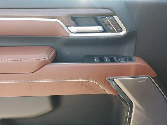 2026 GMC Sierra 3500HD Crew Cab, Long Bed, Denali Ultimate Dual Rear Wheel, 4WD