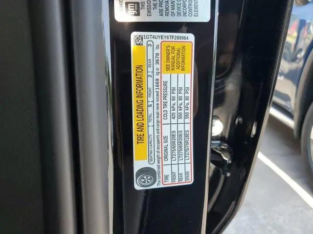 2026 GMC Sierra 3500HD Crew Cab, Long Bed, Denali Ultimate Dual Rear Wheel, 4WD