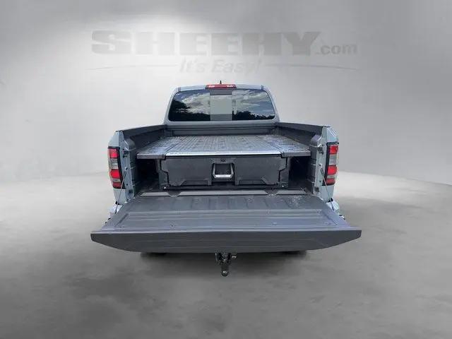 2025 Nissan Frontier Crew Cab PRO-4X 4x4