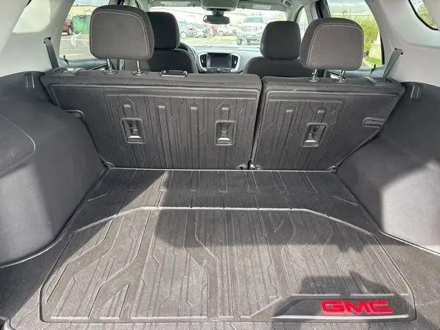 2024 GMC Terrain FWD SLE