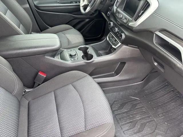 2024 GMC Terrain FWD SLE