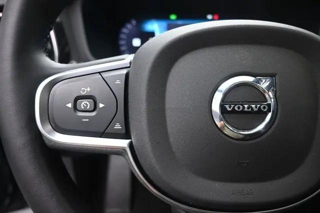 2025 Volvo S60 B5 Core