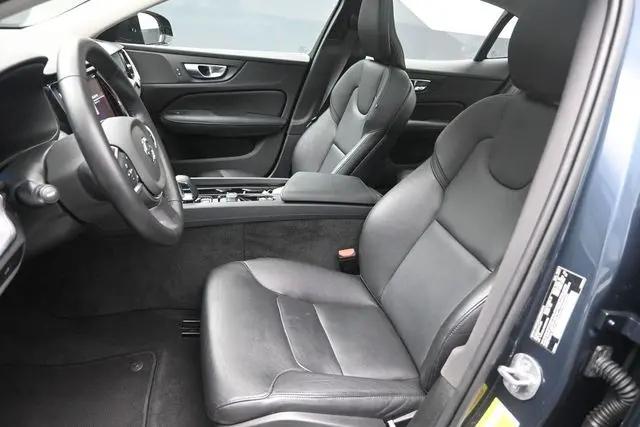 2025 Volvo S60 B5 Core
