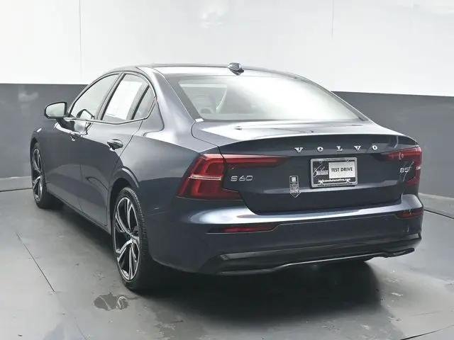 2025 Volvo S60 B5 Core