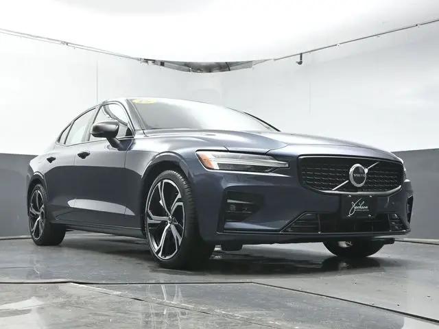 2025 Volvo S60 B5 Core